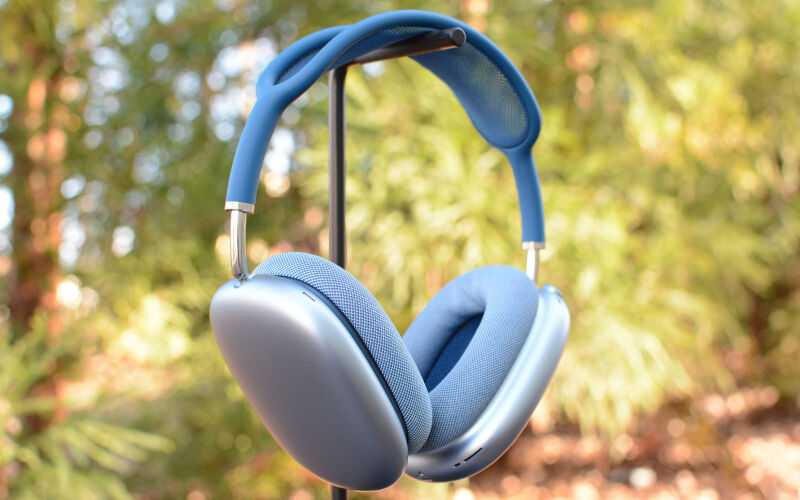 AirPods-Max 1